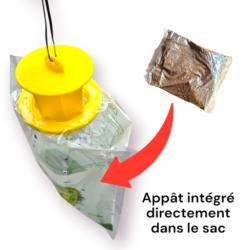 Appât directement intégré dans le sac à mouches